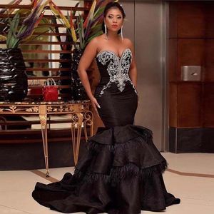 2022 Plus Size Arabisch ASO EBI Black Mermaid Avondjurken Sweetheart Feather Formele Toga Satijnen Kristallen Ontvangst Dragen