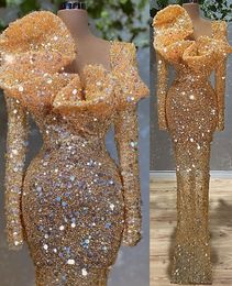 Plus size Arabisch Aso Ebi Gold Sparkly Sheath Prom Dresses Lounded Lace Stijlvolle avond Formele feest tweede receptie verjaardag jurken jurk ZJ224