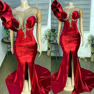 2022 Plus Taille Arabe Aso Ebi Rouge Sirène Velours Robes De Bal Dentelle Sexy Soirée Formelle Deuxième Réception Anniversaire Robes De Fiançailles Robe ZJ255