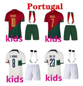 24 25 Portugal Jerseys de soccer Portugal Kit Joao Felix Bernardo Bruno Ronaldo Fernandes Portugieser 23
