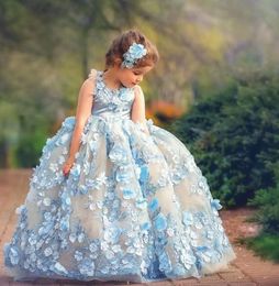 2022 Jolie Robe De Bal Princesse Robes De Fille De Fleur Pour Le Mariage 3D Floral Appliqued Toddler Pageant Robes Etage Longueur Plffy Tulle Enfants Prom Dres C0601G26