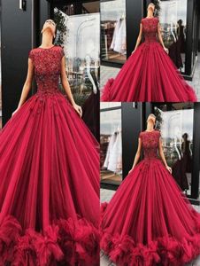 2022 Prom -jurken Dark Red Cap Mouwen Illusion Crystal kralen Tule Ruffles Plus size avondjurk slijtage feestje Pageant Quinceaner4847979