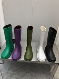 2022 bottes de pluie saison preuve eau femmes genou botte moyen Tube épais fond cheminée Style britannique Martin chaussures taille 36-41