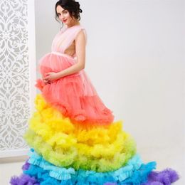 2022 Rainbow Prom Dresses Tiered Ruches Photoshoot Gowns Sheer Tulle V-hals Mouwloze Moederschap Jurk-gewaden