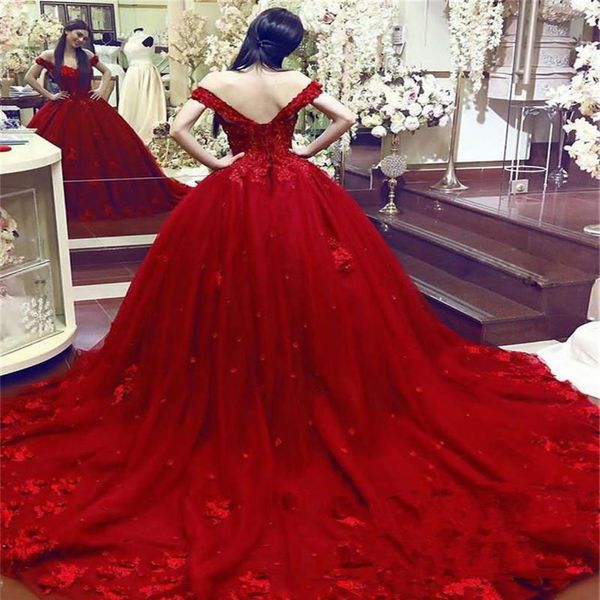 2022 Vestidos de flores de quinceañera rojos con hombros descubiertos Cordón largo de encaje formal Vestido de fiesta de disfraces Vestidos de debutante Sexy Backle323K