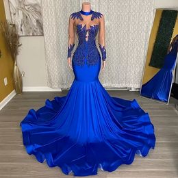 2022 robes de soirée longues sirène bleu royal robe de bal perlée exquise avec manches longues voir à travers les manches longues robe formelle C0418