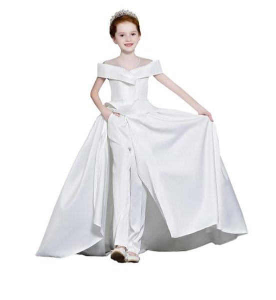 2022 Satin Combinaison Robes Pageant Pour Occasion Spéciale Épaule Froide Poche Plissée Pantalon Robe De Fille De Fleur Mariage 4657810