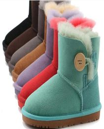 2022 vendre AUS U5991 Bouton enfants bébé garçons filles bottes de neige en peau de vache en peau de mouton garder des bottes au chaud cadeaux d'anniversaire de Noël EUR 2235437978