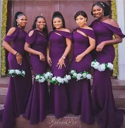 2022 robes de demoiselle d'honneur violettes africaines sexy sirène ruché longueur de plancher une épaule personnalisée plus la taille demoiselle d'honneur robe de mariage de plage porter des robes