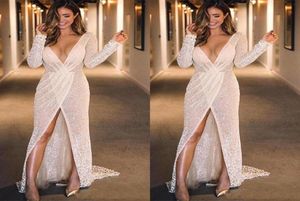 2022 Robes de mariée sexy paillettes paillettes robe haute fentes moyennes manches longues col en V profond robe de réception froncée robes de mariée2946855