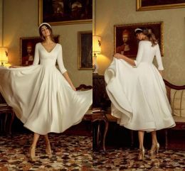 2022 Robes de mariée simples Half manches robe de mariée Longueur de thé vintage une ligne V coulle plus Vestido de Novia Custom Made 403 403