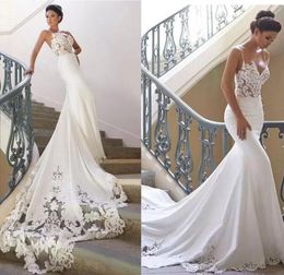 2022 Spaghetti -riemen Satin Bohemia Mermaid Wedding Jurken Lace Applique Sweep Train Bruiloft Bridal Jurys Robes de Mariée