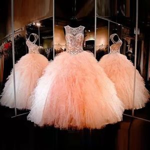 2022 Sparkly Baljurk Beaded Crystal Quinceanera Jurken Sweetheart Keyhole Lace-Up Rug Ruched Tule Long Prom Pageant Jurken Sweet 16