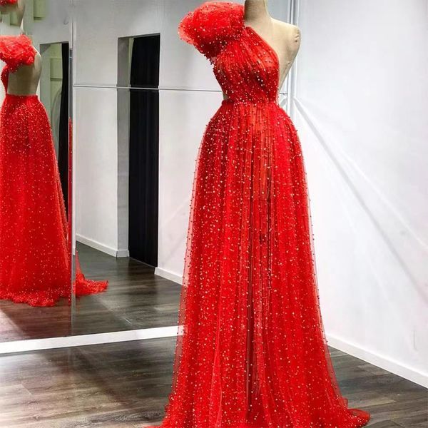 2022 rouge scintillant paillettes une ligne robes de bal pour fille noire une épaule col haut Illusion formelle robes de soirée arabes