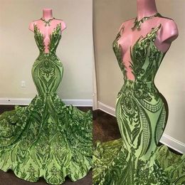 2022 Lentejuelas brillantes Verde oliva Sirena Vestidos de baile africanos Niñas negras Joya Cuello Ilusión Vestido largo de graduación Tallas grandes Form232B