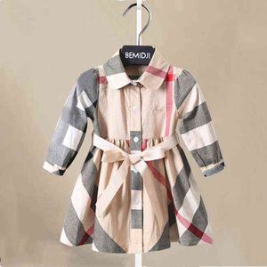 2022 Spring Girl Fashion Plaid katoen met lange mouwen prinses feestjurken Kinderkleding 1-6 jaar Europese stijl A-lijnjurk G220506