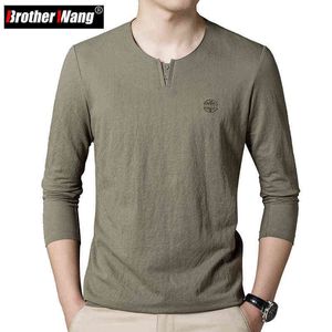 2022 printemps nouveau hommes décontracté col Henley à manches longues T-shirt coton et lin tissu confortable mode T-shirt mâle marque T220808