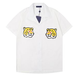 2022 SS Mens Stylist Polo Shirt Italië Ontwerpers Vrouwen Mans Kleding Korte Mouw Mode Mens Tee Casual Koppels Zomer Tees Shirts