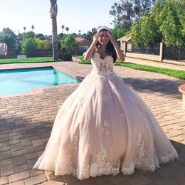 2022 Prachtige Quinceanera Jurken Zie Hoewel Top Sweetheart Lace-up Applique Baljurken Prom Sweet 16 Jurk robes de soiree Evenin203m