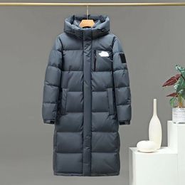 2022 Stijl beroemde designer herenverlenging Long Down Jacket co-branding Canada North Winter Hooded Coate Jackets Outdoor Men Kleding Winddicht S-2XL 2122 WBHC