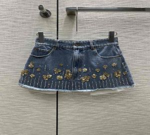 2022 Zomer Autumn Luxe Designer Skirts mode een rokken dames039s merk dezelfde stijl jurk 05291623231699067447