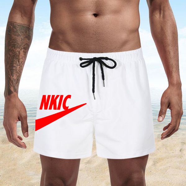 Summer Shorts Men's Trend's Slim Fit Casual Sports Shorts Imprimerie Pantalon de plage à trois points PLANS PLUS SIME S-4XL