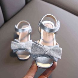 2022 Sandales pour enfants d'été pour filles aux talons hauts princesse Fashion Bow Sandales pour enfants Chaussures pour tout-petit Girl Girl Sandales 1-12 G220523