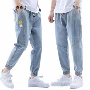 2022 Summer Men's Jeans Jogger Mince Sarouel Cott Pantalon à bandes Style coréen Bleu clair Hip Hop Beam Pieds Pantalon décontracté Homme T9cg #