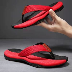 2024 Zomer heren slippers slippers mode persoonlijkheid niet-slip clip flip-flops outdoor recreatie zacht opgeloste strand sandalen maat 39-47