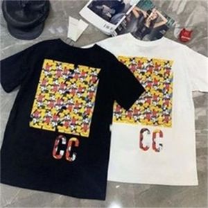 2022 Summer Mens Designer T Shirt Casual Man Womens Tees con letras impresas de manga corta Top Sell Luxury Men Hip Hop ropa 111