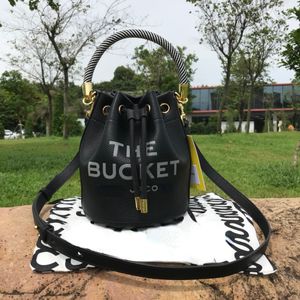 2022 Zomer nieuw de bucket Bag frisse en zoete designer tassen lederen brief printen dames handtassen
