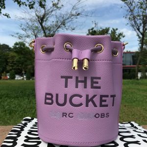 2022 Zomer nieuw de bucket Bag frisse en zoete designer tassen lederen brief printen dames handtassen met schouderband
