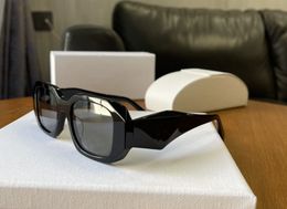 2022 Zonnebril voor Mannen Vrouwen Zomer 17WF Cat Eye Style Anti-ultraviolet Retro Plaat Volledige Frame Mode Brillen Willekeurige Doos