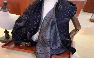 2022 Écharpe en cachemire épais pour les femmes imprimé pashmina châle et couverture de marque de luxe de luxe volée bufanda echarpe femelle1297941