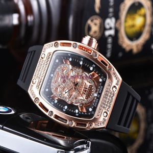 2022 Top Luxury Quartz Horloges roestvrijstalen kast 6 pin seconden Rubberen band Watch Male klokrelogio masculino314s
