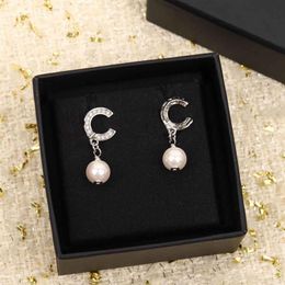 2022 Boucle d'oreille de charme de qualité supérieure avec diamant en deux couleurs plaquées pour femmes, bijoux de mariage, cadeau avec tampon de boîte PS7269271o