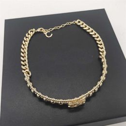 2022 Topkwaliteit Charme hanger ketting met diamant en gladde kralen voor vrouwen bruiloft sieraden cadeau hebben doos stempel PS7125288j