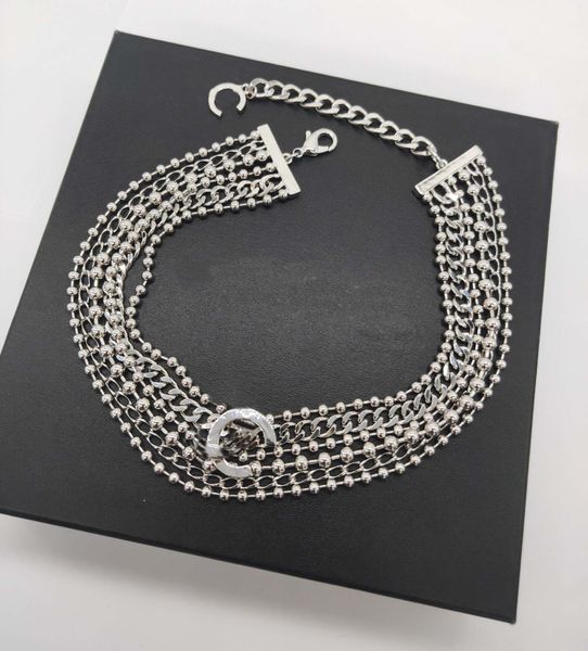 2022 Collar colgante de calidad superior con diseño de gargantilla de cuentas de seis capas en color platino plateado para regalo de joyería de boda para mujer con sello de caja PS7973