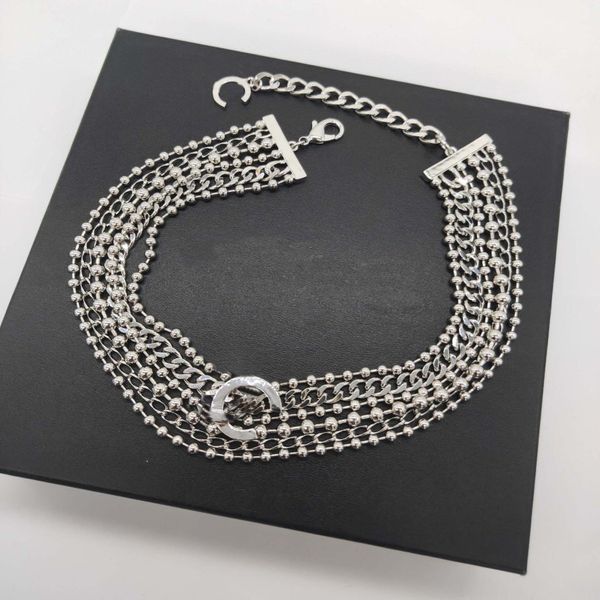 2022 Collar colgante de encanto de calidad superior con diseño de gargantilla de cuentas de seis capas en color platino plateado para mujeres Regalo de joyería de boda 236Z