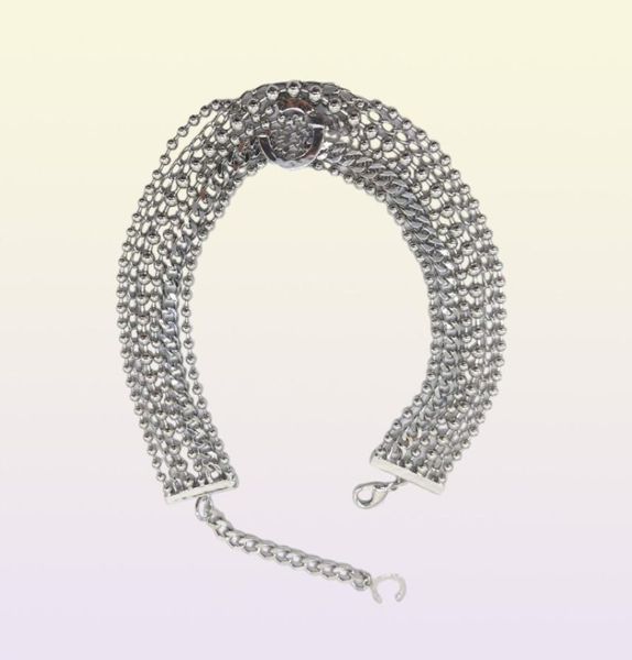 2022 Collar colgante con dijes de alta calidad con diseño de gargantilla de cuentas de seis capas en color platino chapado para mujeres Regalo de joyería de boda 1090838