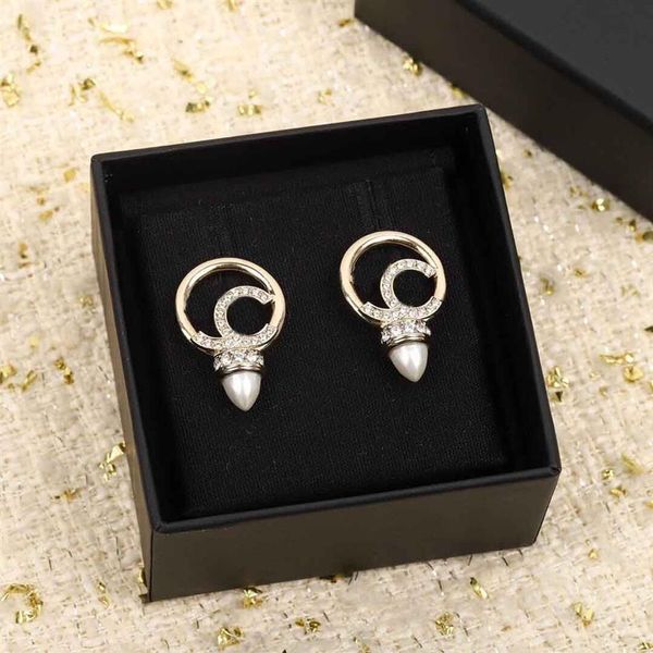 2022 Tive de qualité Round Shape Stud Oreing Brings with Diamond and Nature Vendre en deux designs pour femmes Gift de bijoux de mariage Have Bo275D