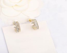 2022 Charme de qualité supérieure petite boucle d'oreille de gouttes de forme ronde avec diamant et coquille de nature perles de perle pour femmes bijoux de mariage cadeau hav1746961