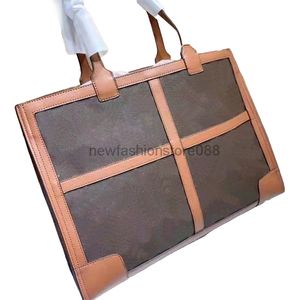 2022 Sacs de main extérieurs décontractés de qualité supérieure Alphabet Classic Handbag Handbags Howderbag Fashion Sac à provisions de grande capacité Simple