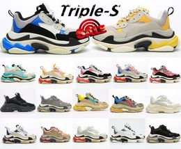 2022 Triple S Hombres Mujeres Diseñador Zapatos casuales Plataforma Zapatilla de deporte Negro Blanco Gris Rojo Rosa Azul Verde Luz Tan Oreo Entrenadores para hombre Deportes 9746