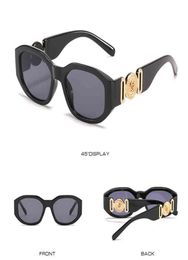 2022 einzigartige Kleine Sonnenbrille Frauen Mode Persönlichkeit Dame Kopf Vintage Platz Goggle Sonnenbrille Für Männer oculos de sol6058552