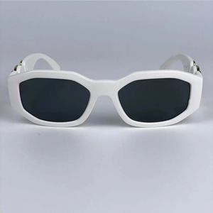 2022 Lunettes de soleil unisexes 53mm pour hommes et femmes style d'été4361 anti-ultraviolet rétro bouclier lentille plaque plein cadre mode lunettes boîte aléatoire