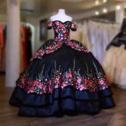 2022 Vintage noir mexicain Quinceanera robes Sweet 16 robe Charro fleur brodé Satin hors de l'épaule robes de soirée
