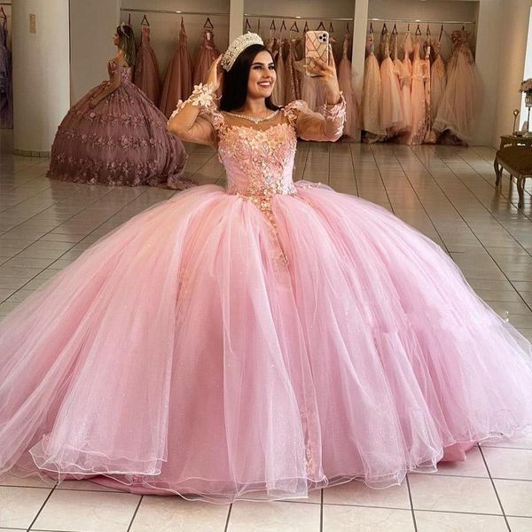 2022 Vintage Pink Quinceanera Vestidos Vestido de fiesta Joya Cuello 3D Flores florales Cuentas de cristal Tul Mangas largas Dulce 16 Tallas grandes Fiesta Fiesta Vestidos de noche Hollow Back