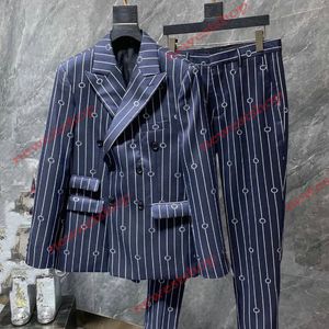 Hommes à hommes Blazers Western Vêtements Designer Hommes Blazer Automne Luxury Outwear Coat Slim Fit Casual Letter Patchwork Imprimé Womens Fashion Robe Suit Pantalon