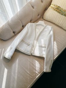 2022 Winterwit / zwarte vaste kleur kralen Tweed Jacket lange mouw V-hals panelen klassieke jassen jassen kort